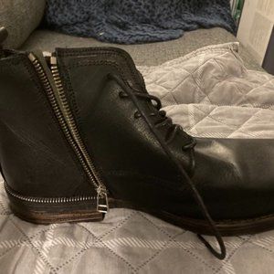 Steve Madden Boots